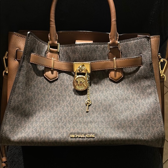 Michael Kors Brown Signature Tote Bag - Picture 1 of 5